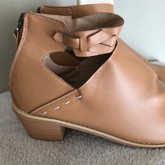 Ankle Strap Boot Shoes - Picture 6 of 7